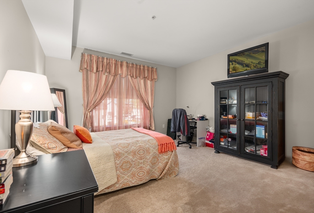 248 Albion St #324 Wakefield, MA 01880