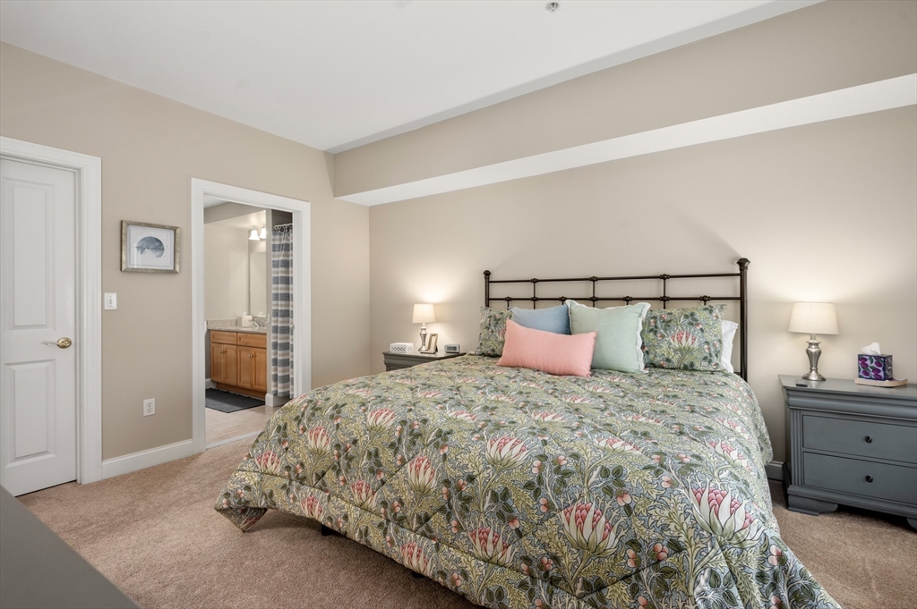 248 Albion St #324 Wakefield, MA 01880