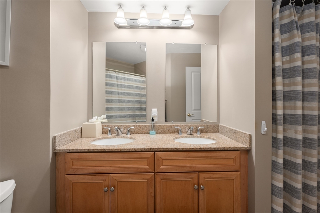 248 Albion St #324 Wakefield, MA 01880