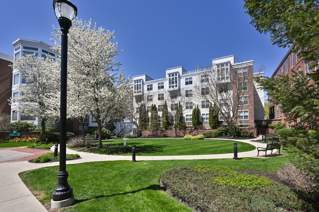 248 Albion St #324 Wakefield, MA 01880