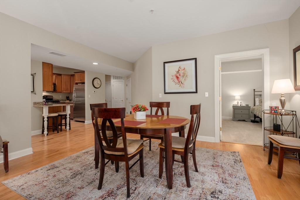 248 Albion St #324 Wakefield, MA 01880