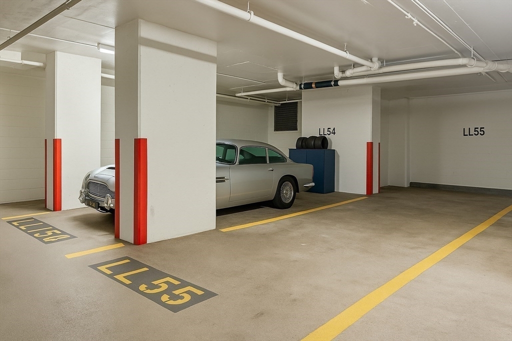 151 Tremont Ll154th St Boston, MA 02111