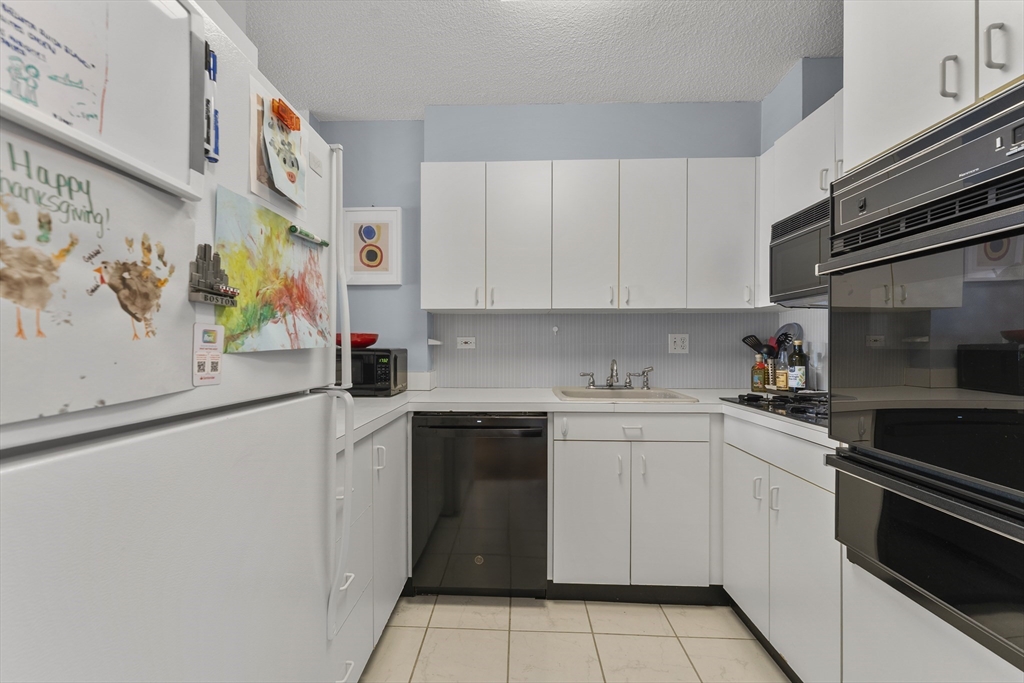 151 Tremont St #19T Boston, MA 02111