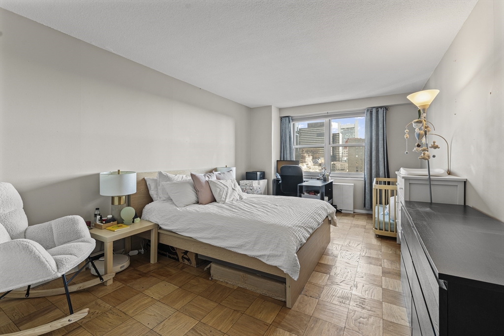 151 Tremont St #19T Boston, MA 02111