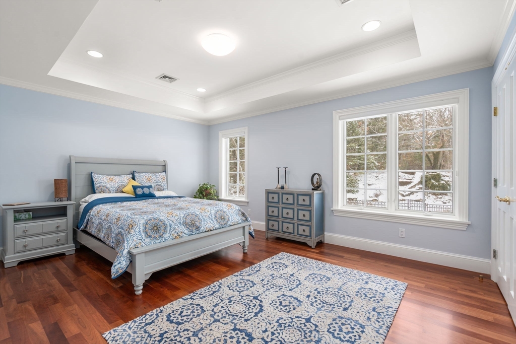 5 Hamlins Xing Dover, MA 02030