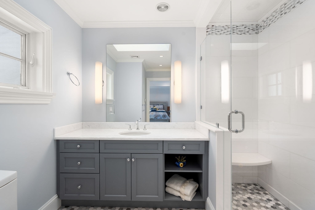 5 Hamlins Xing Dover, MA 02030