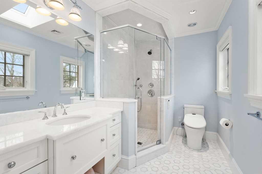 5 Hamlins Xing Dover, MA 02030