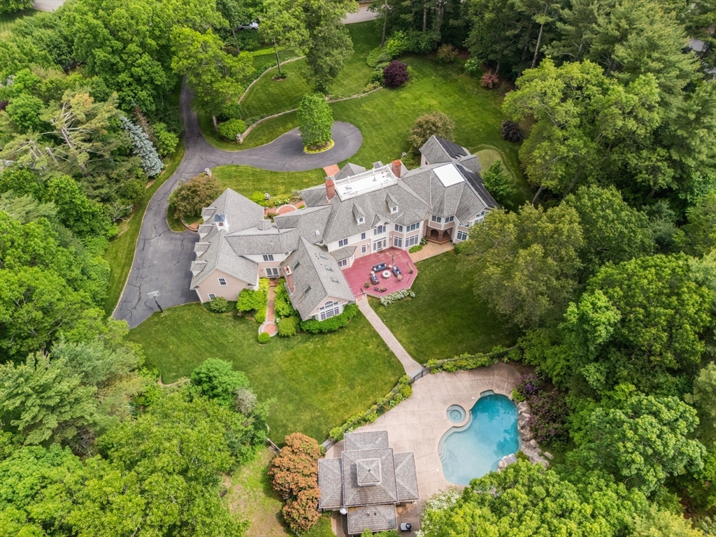 5 Hamlins Xing Dover, MA 02030