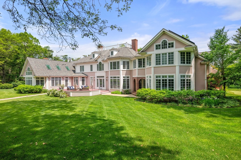 5 Hamlins Xing Dover, MA 02030