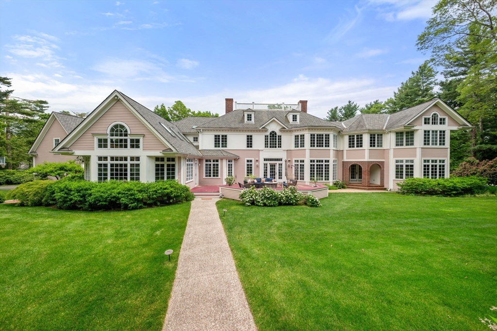 5 Hamlins Xing Dover, MA 02030