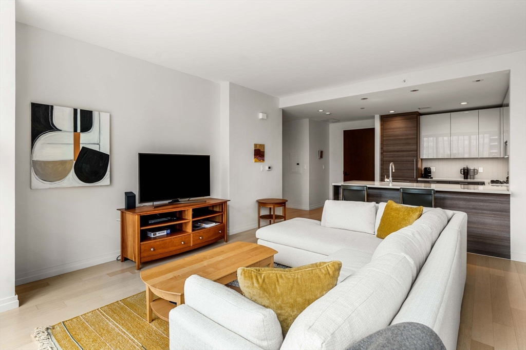 1 Franklin St #2609 Boston, MA 02110