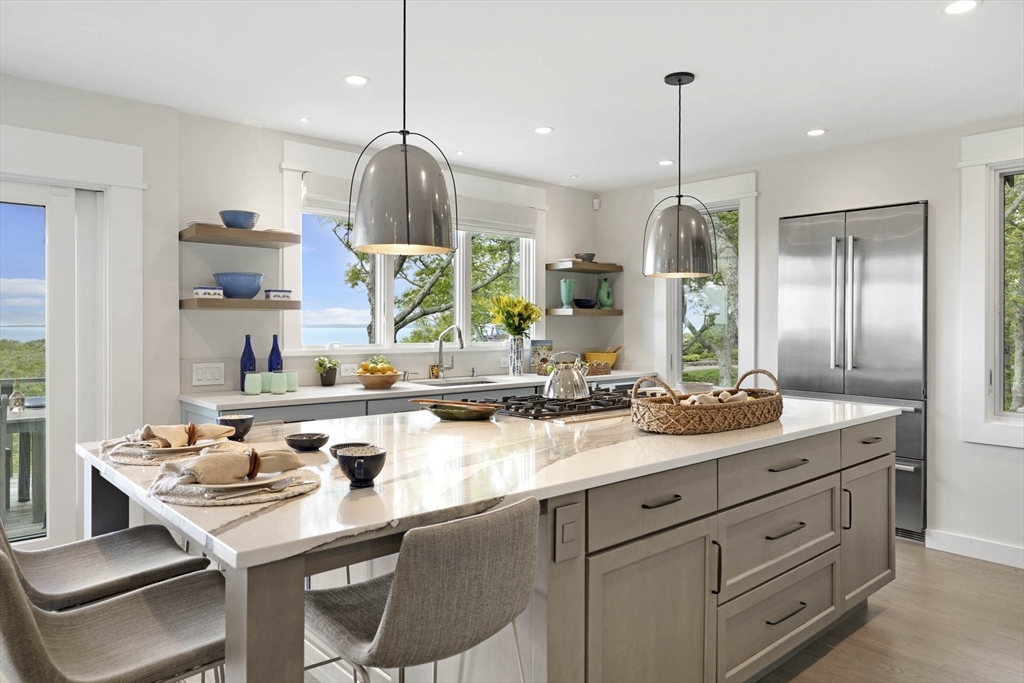 63 Putnam Rd Chilmark, MA 02535