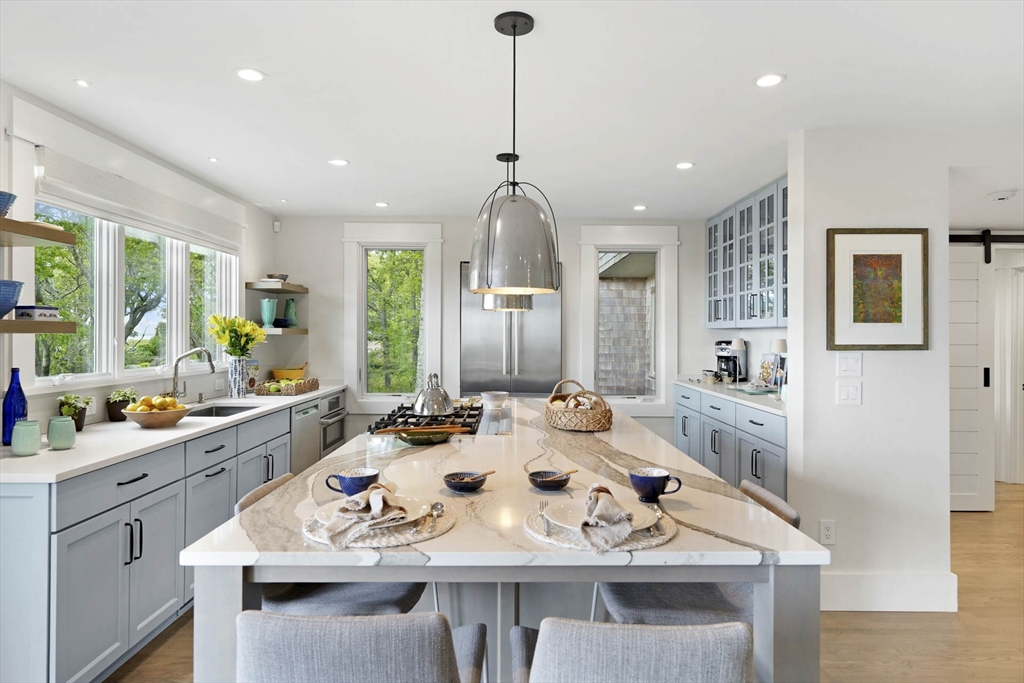 63 Putnam Rd Chilmark, MA 02535