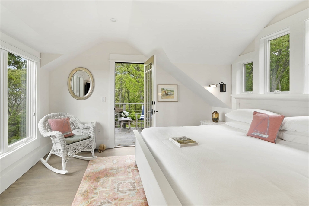 63 Putnam Rd Chilmark, MA 02535