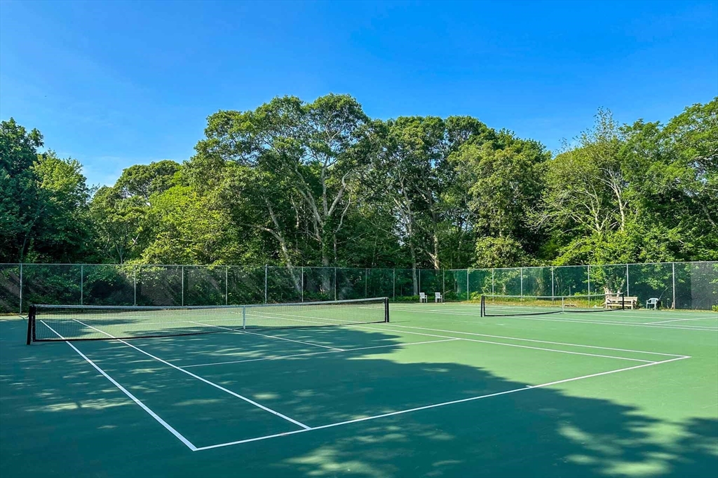 63 Putnam Rd Chilmark, MA 02535