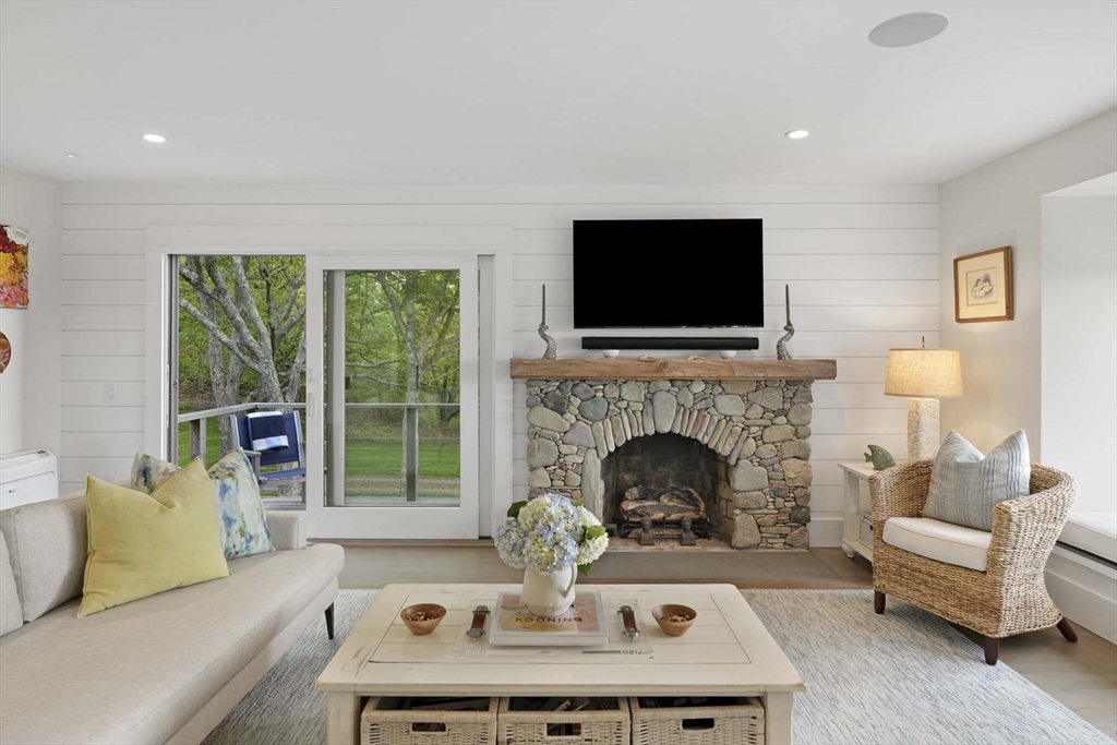 63 Putnam Rd Chilmark, MA 02535