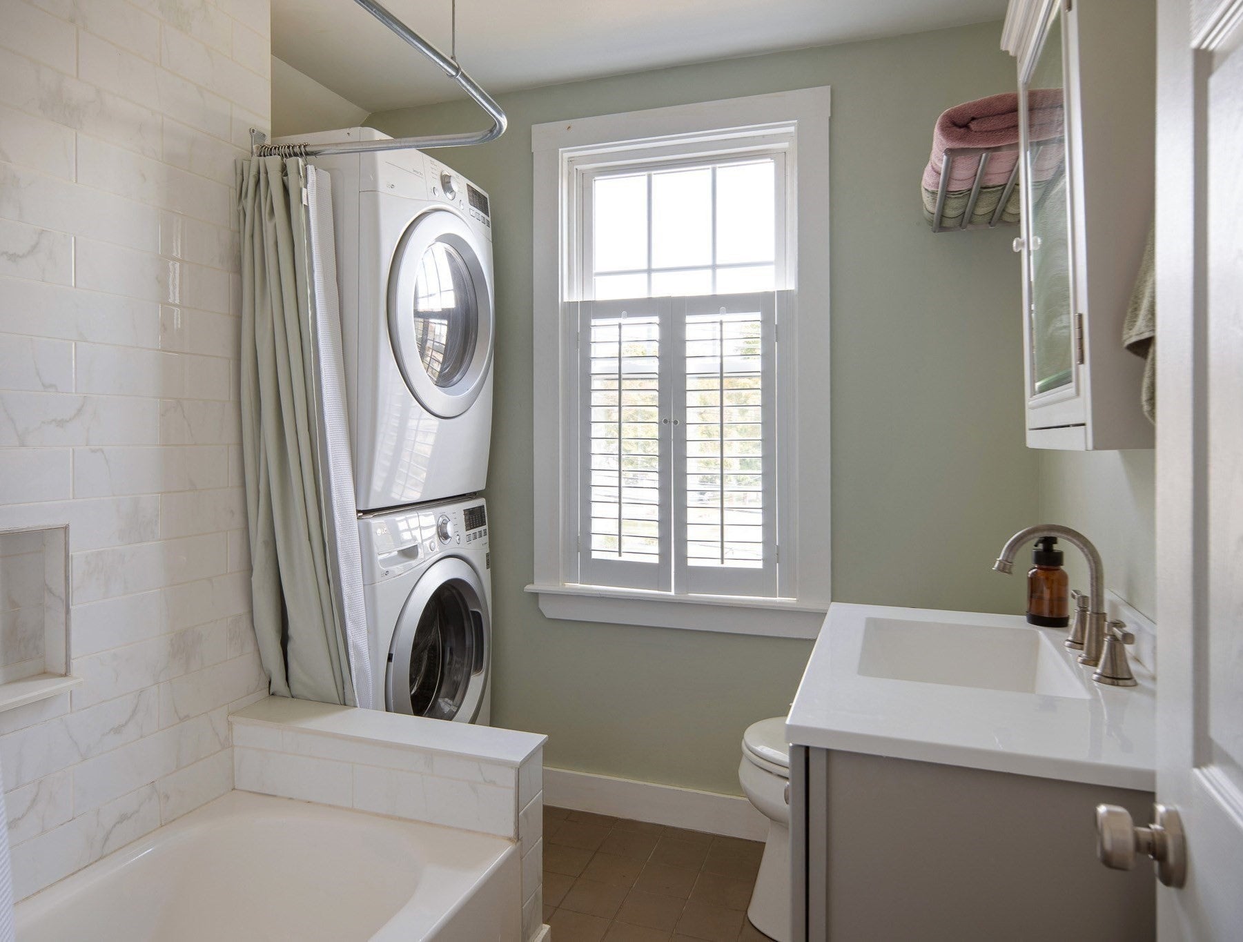 89 Grn St Wakefield, MA 01880