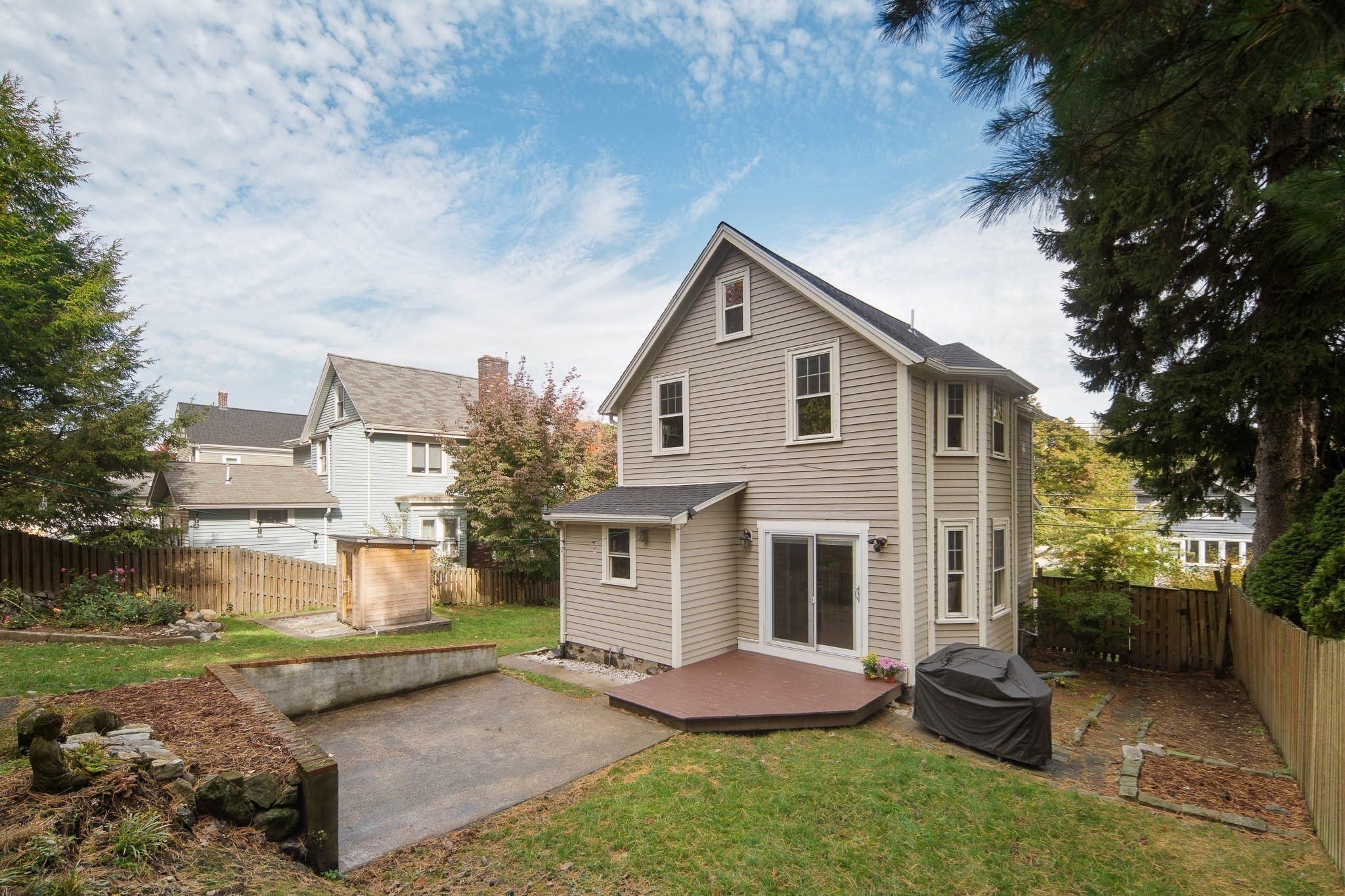 89 Grn St Wakefield, MA 01880