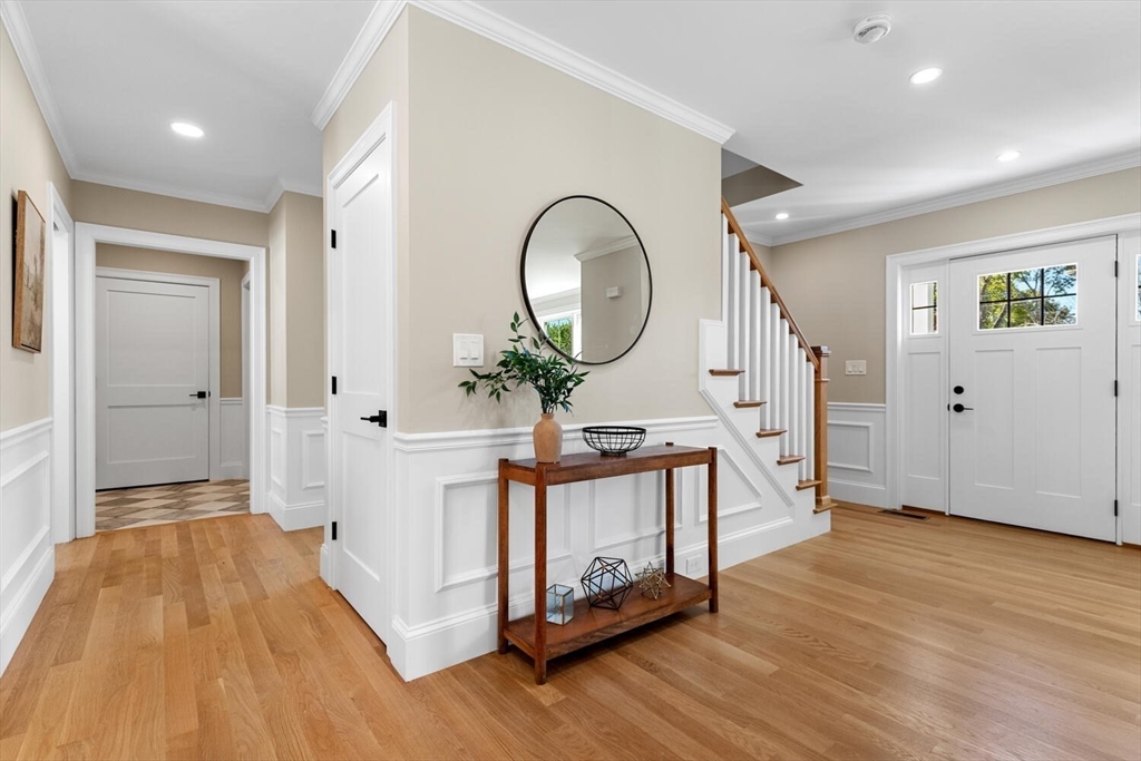 199 Nahant St Wakefield, MA 01880 199 Nahant St Wakefield, MA 01880