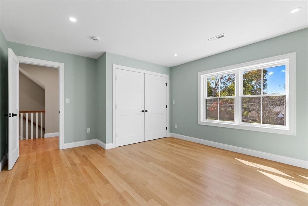 199 Nahant St Wakefield, MA 01880 199 Nahant St Wakefield, MA 01880