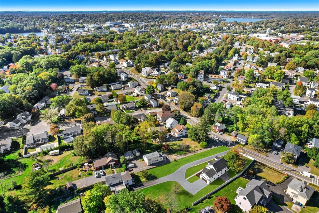 199 Nahant St Wakefield, MA 01880 199 Nahant St Wakefield, MA 01880