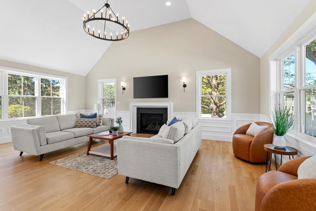 199 Nahant St Wakefield, MA 01880 199 Nahant St Wakefield, MA 01880