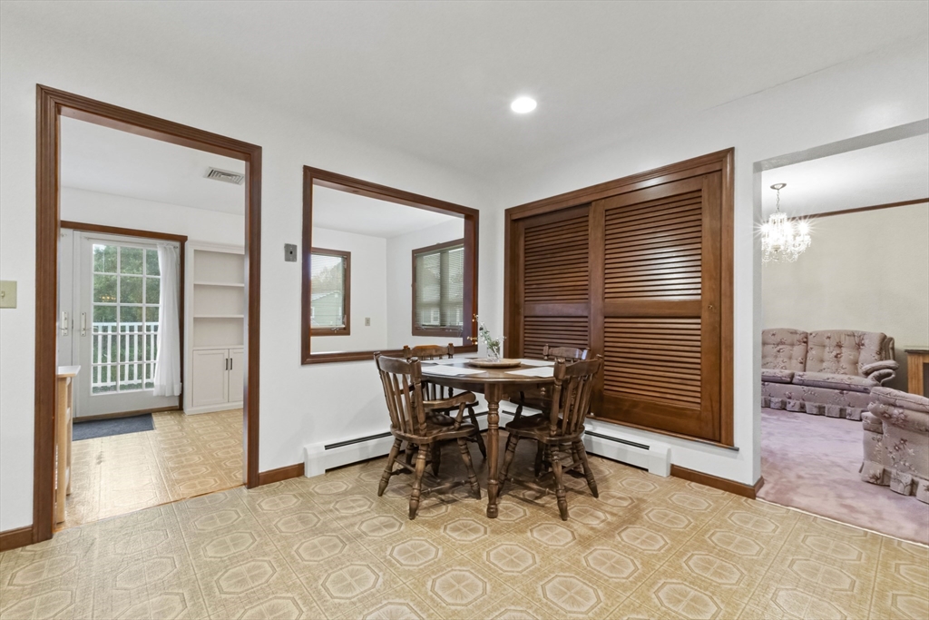 55 West Park Dr Wakefield, MA 01880 55 West Park Dr Wakefield, MA 01880