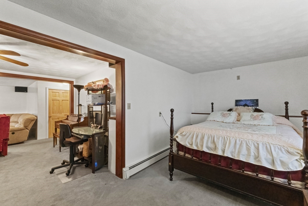 55 West Park Dr Wakefield, MA 01880 55 West Park Dr Wakefield, MA 01880