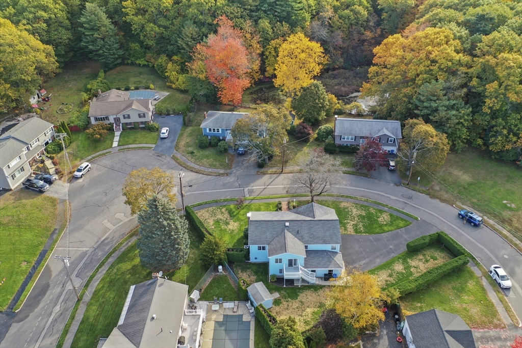 55 West Park Dr Wakefield, MA 01880 55 West Park Dr Wakefield, MA 01880