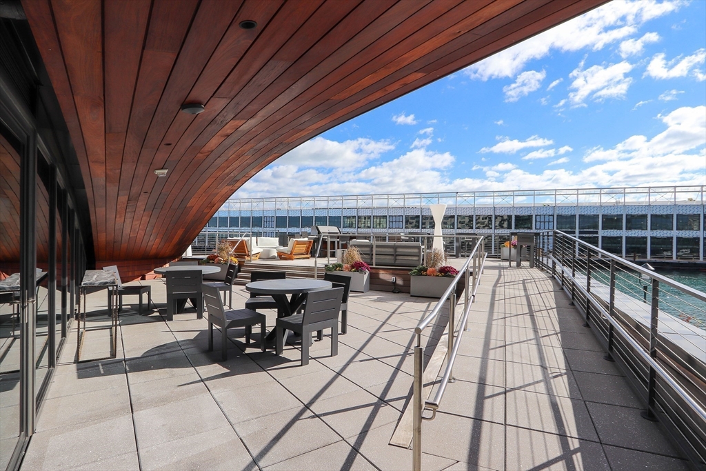 300 Pier 4th Blvd #8A Boston, MA 02210