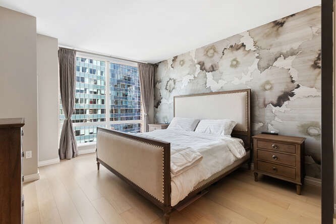 1 Franklin St #2307 Boston, MA 02110