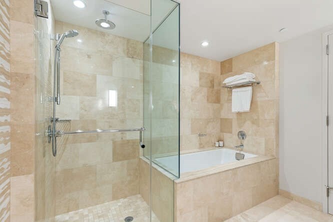 1 Franklin St #2307 Boston, MA 02110