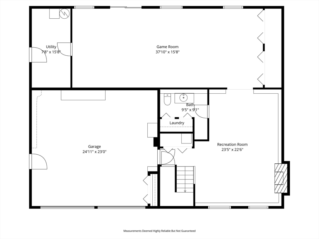 5 Jessica Ln Wakefield, MA 01880