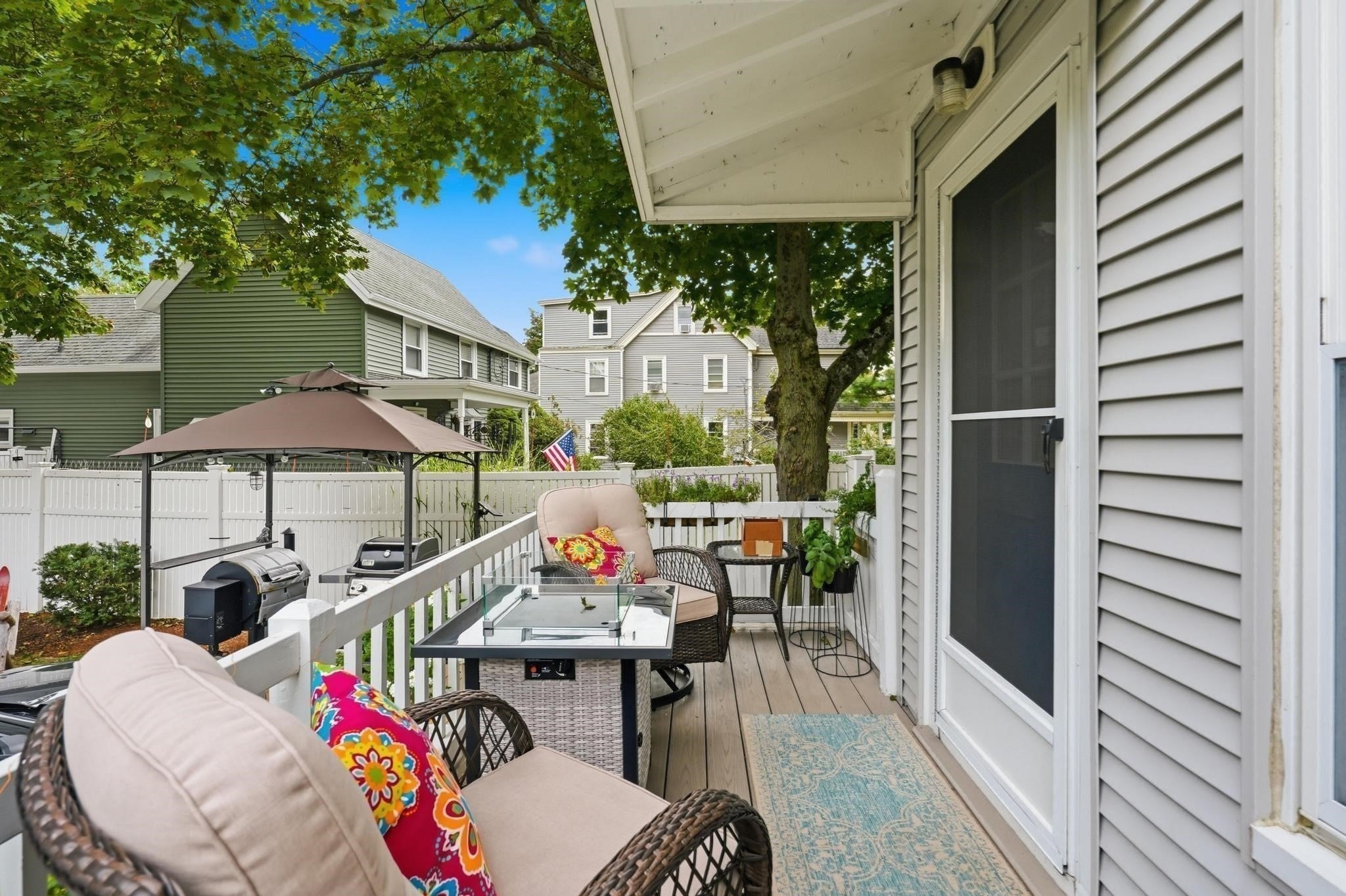 1070 Main St #1070 Wakefield, MA 01880