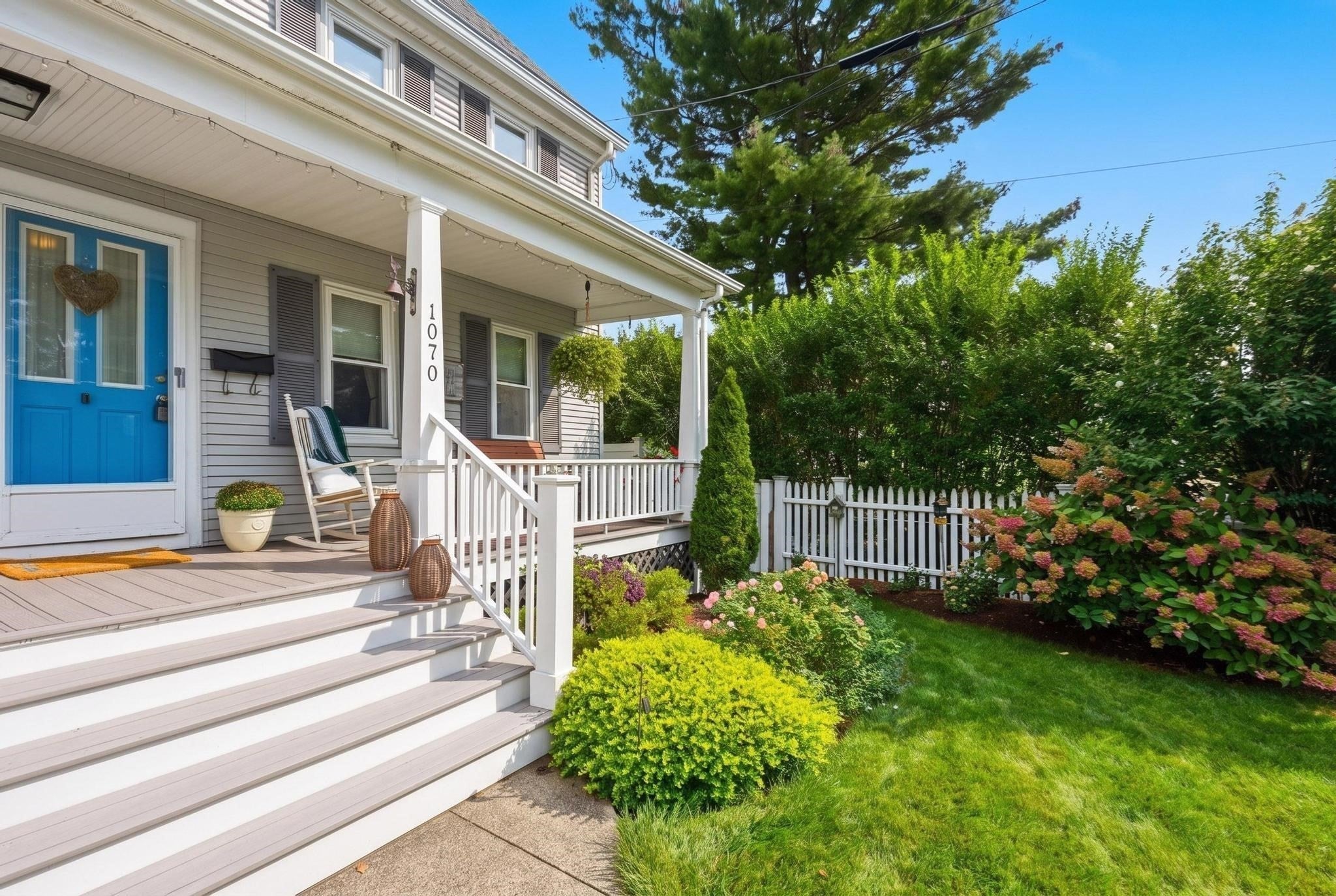 1070 Main St #1070 Wakefield, MA 01880