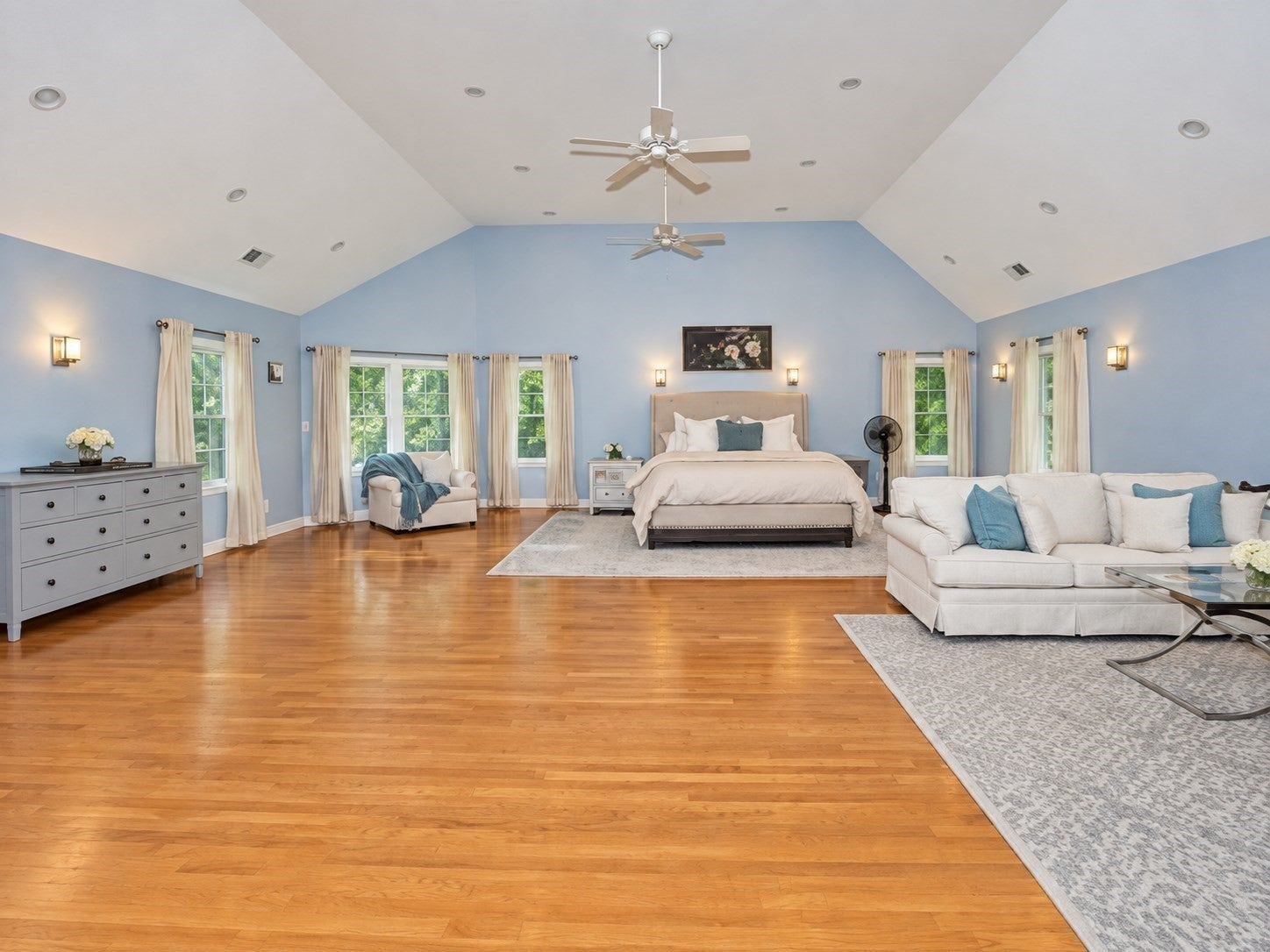 84 Spg St Wakefield, MA 01880