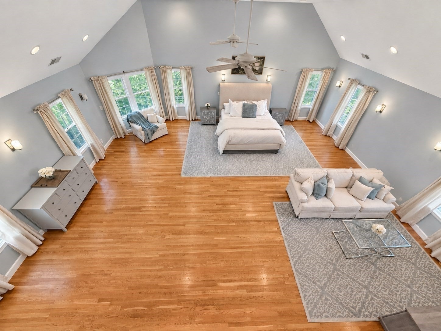 84 Spg St Wakefield, MA 01880