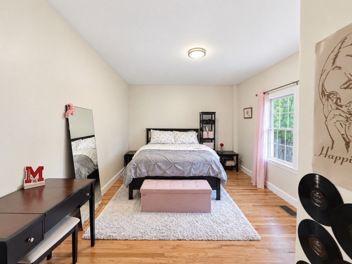 84 Spg St Wakefield, MA 01880