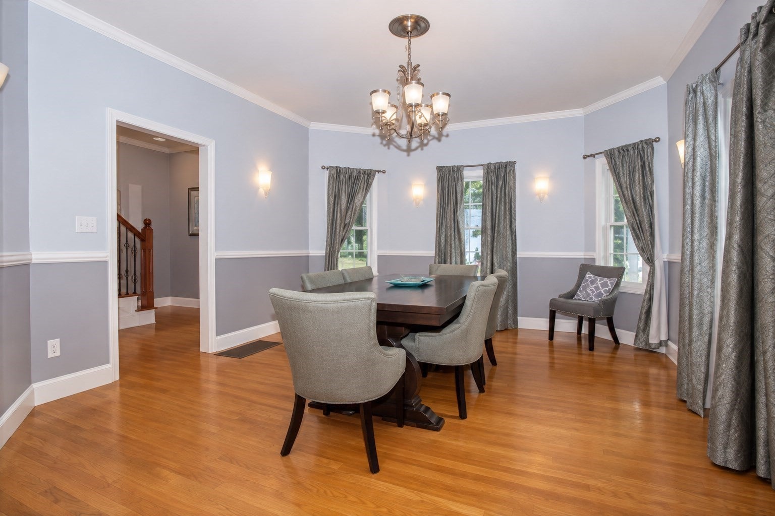 84 Spg St Wakefield, MA 01880