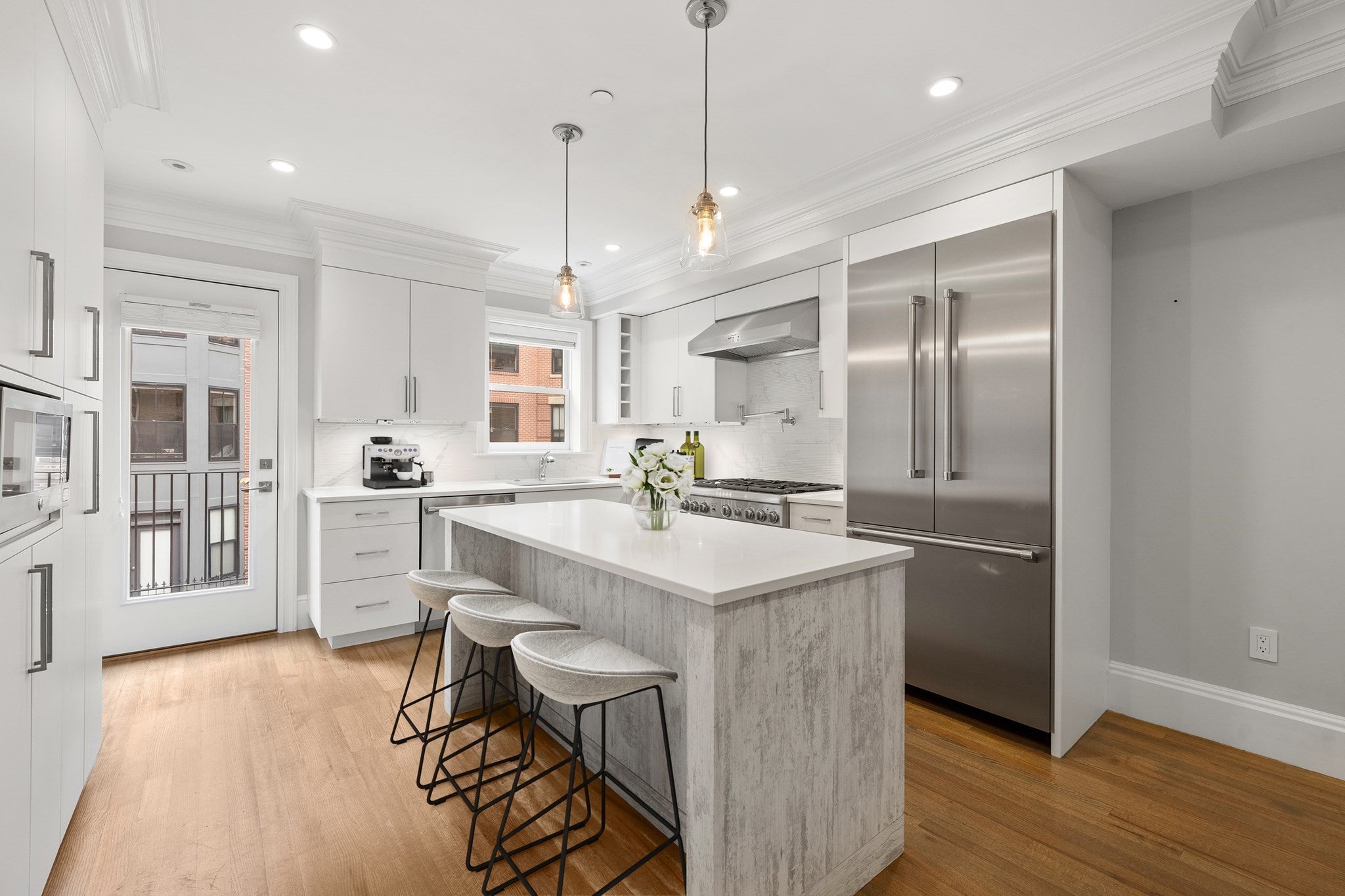 18 Follen St Boston, MA 02116