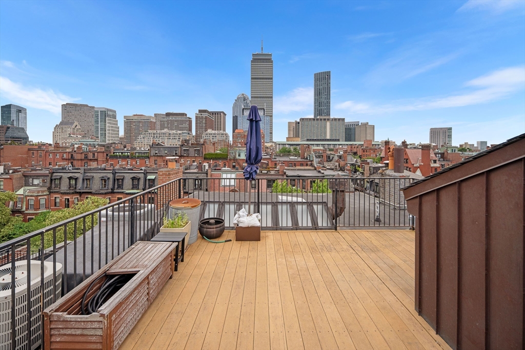 319 Marlborough St #5