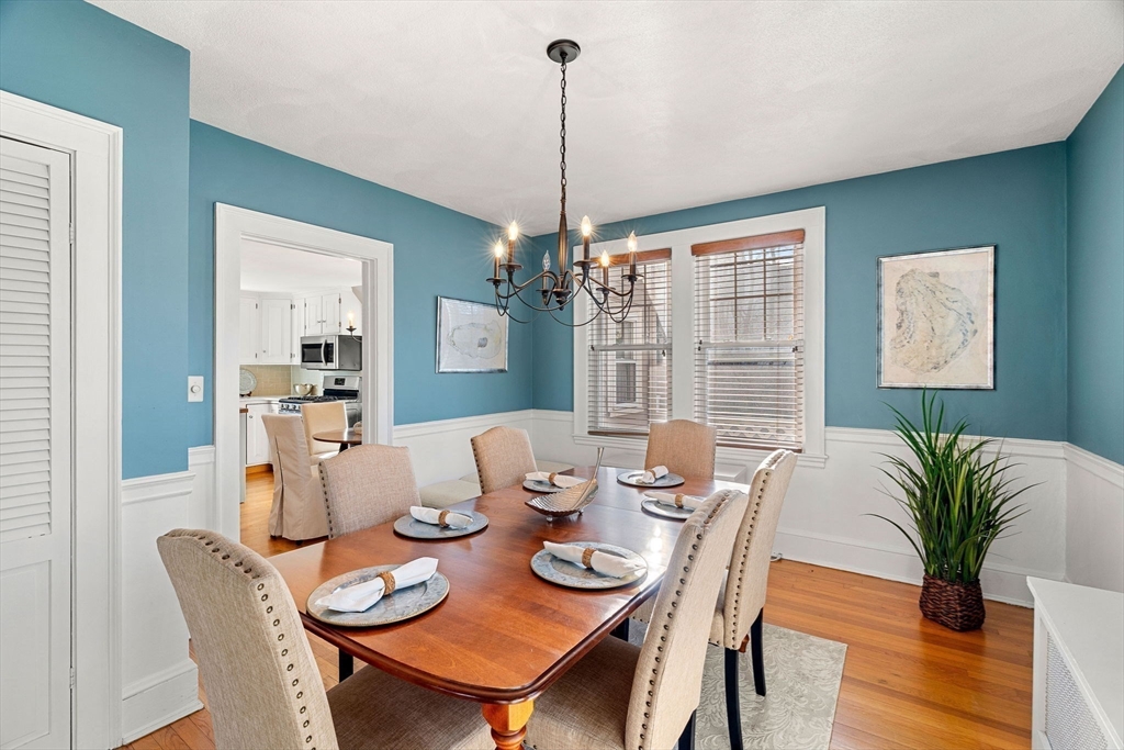 24 Gladstone St Wakefield, MA 01880