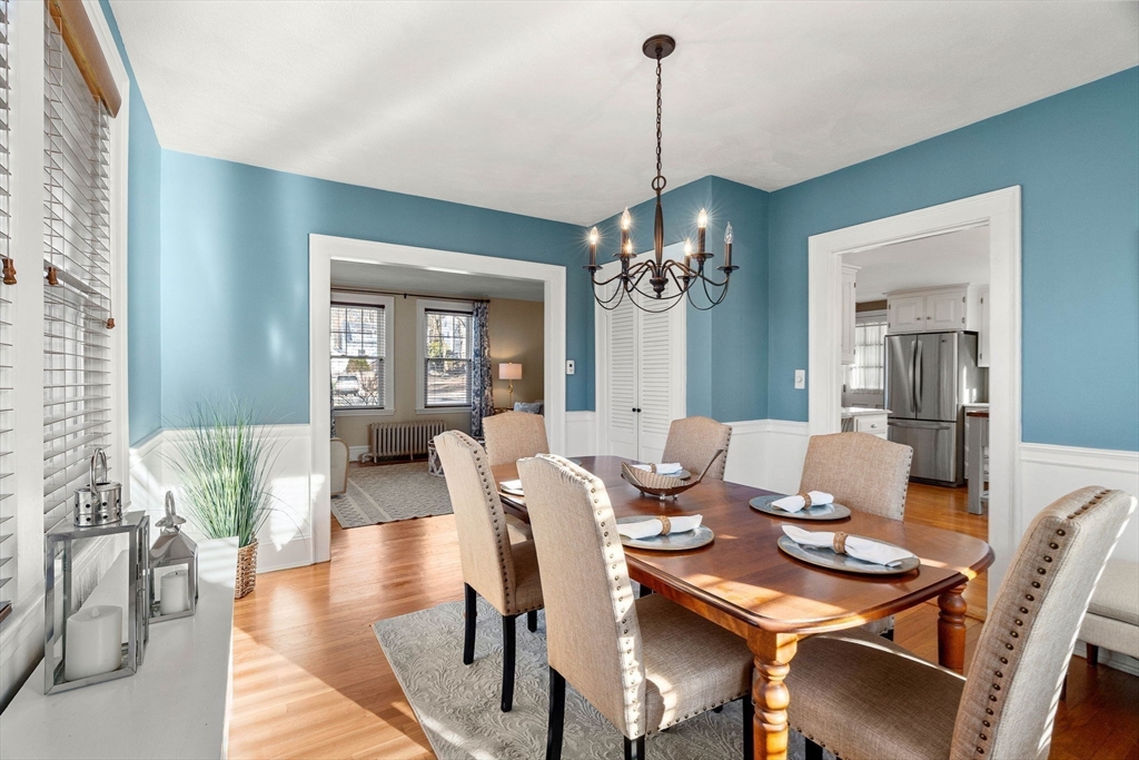 24 Gladstone St Wakefield, MA 01880