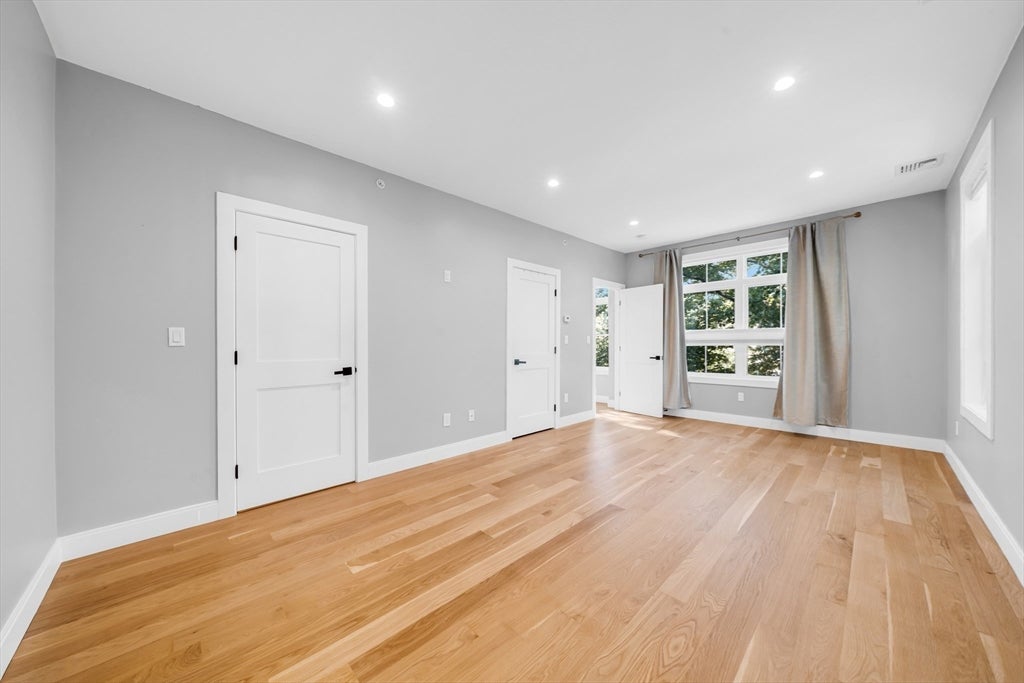 49A Chestnut St #3 Wakefield, MA 01880