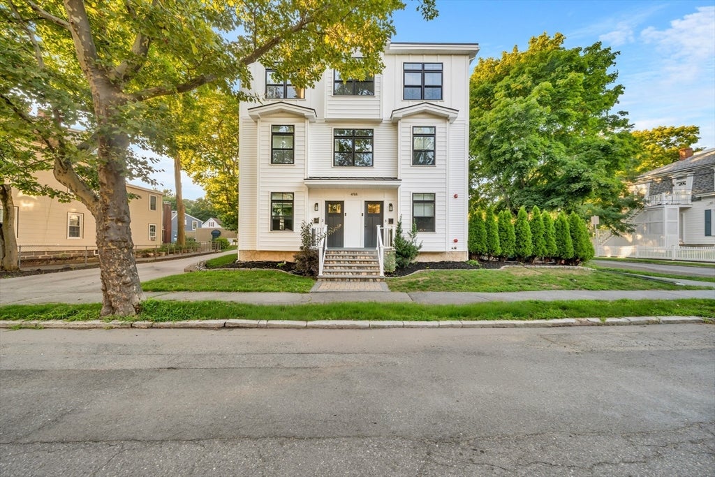 49A Chestnut St #3 Wakefield, MA 01880