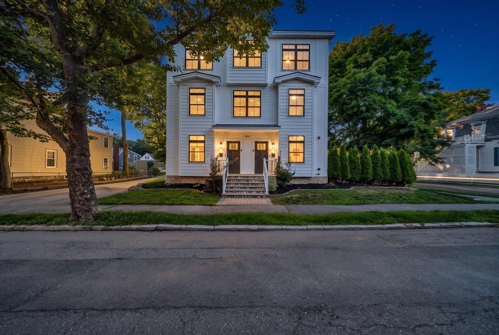 49A Chestnut St #3 Wakefield, MA 01880