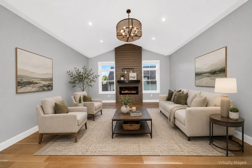 49A Chestnut St #3 Wakefield, MA 01880