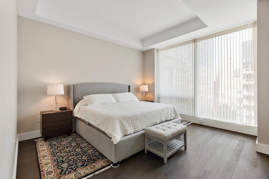 50 Liberty Dr #10K Boston, MA 02210 50 Liberty Dr #10K Boston, MA 02210
