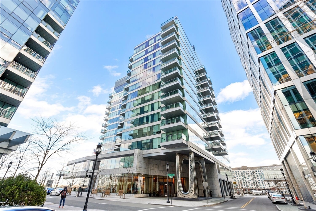 50 Liberty Dr #10K Boston, MA 02210 50 Liberty Dr #10K Boston, MA 02210