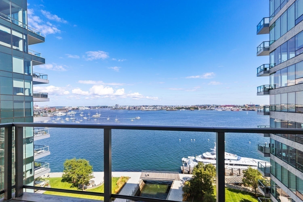 50 Liberty Dr #10K Boston, MA 02210 50 Liberty Dr #10K Boston, MA 02210